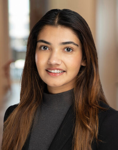 Anna Parakkott, Associate, Private Equity, REMNAC INVESTMENTS AG